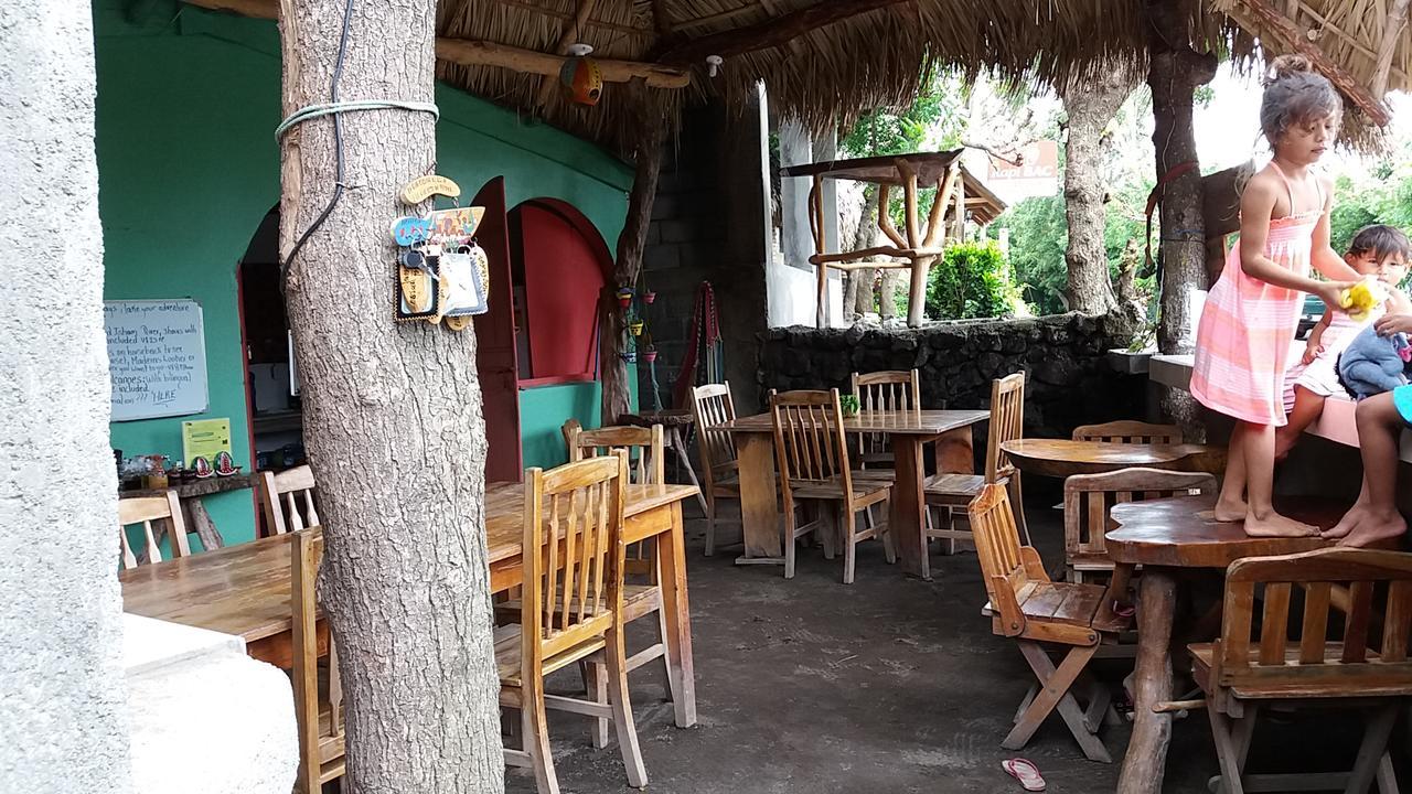 Bed and Breakfast Mi Ranchito Санта-Крус Экстерьер фото